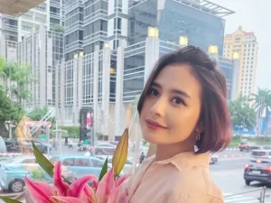 Prilly Latuconsina dalam potret yang ia bagikan di sela kegiatannya pada pertengahan Agustus 2026. Foto arsip.