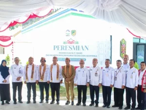 Menara radar cuaca C-Band milik BMKG di Muara Teweh