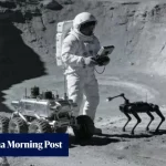 Ilustrasi robot anjing yang direncanakan menjaga stasiun riset Bulan milik China