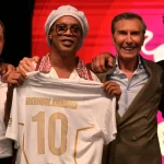Ronaldinho diperkenalkan Ravenna