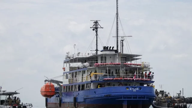 Sejumlah kapal dan awaknya dalam latihan multinasional Panamax 2026 yang disponsori SOUTHCOM.