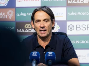 Pelatih Al Hilal Simone Inzaghi dalam konferensi pers Roshn Saudi League