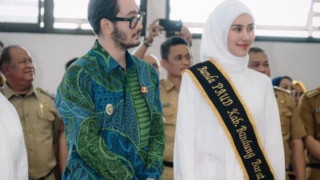 Syahnaz Sadiqah pada acara pengukuhan Bunda PAUD