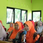 Peserta pelatihan kesiapsiagaan bencana di Nagari Lasi, Kabupaten Agam