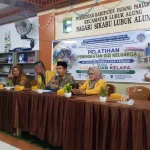 Kegiatan pelatihan pengolahan pangan berbasis jagung dan kelapa oleh tim pengabdian UNP di Nagari Sikabu