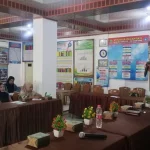 Pelatihan produksi sabun cuci piring ramah lingkungan oleh UNP di Balairung Wali Nagari Sikabu