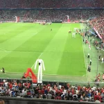 Foto arsip tribun dan lapangan Allianz Arena markas Bayern Munchen