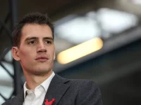 Foto arsip Chief Executive Mistral AI Arthur Mensch di Station F, Paris, pada Februari 2025
