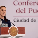 Presiden Meksiko Claudia Sheinbaum berbicara dalam konferensi pers pagi di Istana Nasional
