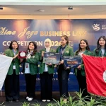 Delegasi mahasiswa Fakultas Hukum Universitas Sumatera Utara pada Atma Jaya Business Law Competition 2026