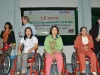 Penyandang disabilitas menerima kursi roda bantuan di Danang, Vietnam