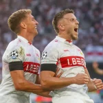 Dua pemain VfB Stuttgart merayakan gol pada laga Liga Champions musim ini