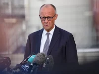 Foto arsip Kanselir Jerman Friedrich Merz memberikan keterangan pers di Leuna pada 3 September 2026