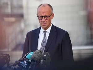 Foto arsip Kanselir Jerman Friedrich Merz memberikan keterangan pers di Leuna pada 3 September 2026