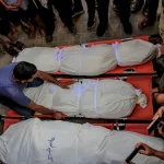 Pemakaman warga Palestina yang tewas dalam serangan udara Israel di Kota Gaza