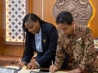 Penandatanganan Nota Kesepahaman UGM dan NUST Namibia di Gedung Pusat UGM