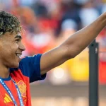 Foto arsip Lamine Yamal mengenakan medali pada final Piala Dunia 2026 Argentina melawan Spanyol