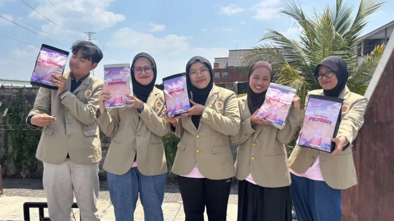 Produk pasir kucing organik buatan mahasiswa UGM
