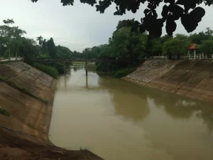 Kanal dan lanskap pedesaan Tambon Yabi, Nong Chik, Pattani, Thailand selatan