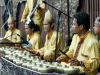 Pemain talempong mengiringi pertunjukan di Istana Pagaruyung, Sumatera Barat