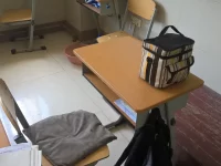 Suasana ruang kelas di SMA Tieling, Tiongkok