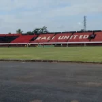 Foto arsip tribun dan lapangan Stadion Kapten I Wayan Dipta di Gianyar Bali