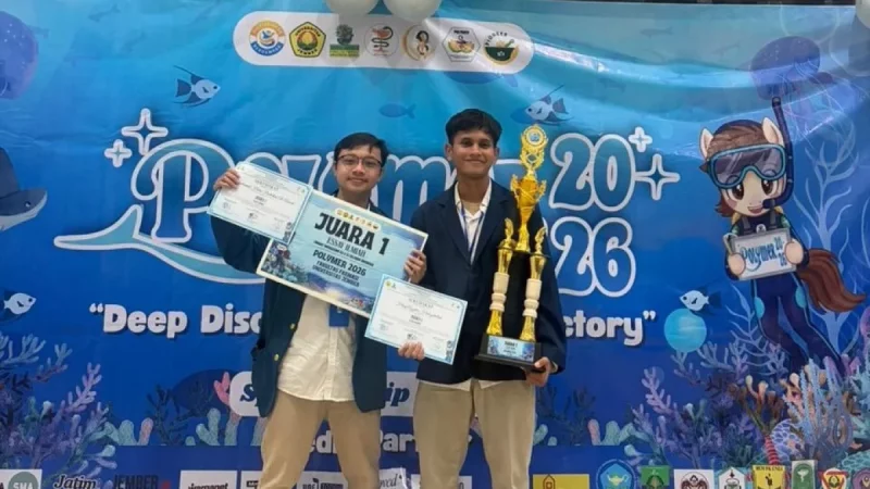 Dua mahasiswa Universitas Airlangga peraih juara pertama esai ilmiah