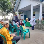 Kegiatan timbang balita di Posyandu Porendeang