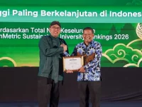 Penyerahan penghargaan UI GreenMetric 2026 kepada Universitas Diponegoro
