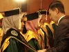 Barisan wisudawati bertoga menerima prosesi wisuda di sebuah perguruan tinggi di Yogyakarta