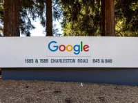 Papan nama kantor Google di Charleston Road, Mountain View, California