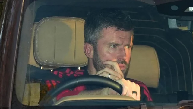 Carrick Tetap Pimpin Manchester United saat Lawan Chelsea