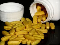 Telanjur Minum Vitamin Palsu? Dokter IPB Bagikan Lima Langkah