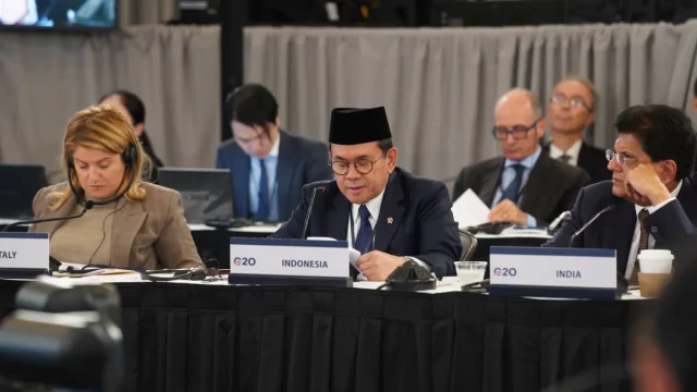 Menteri Perdagangan Budi Santoso di meja delegasi Indonesia pada pertemuan G20