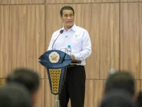 Menteri Pertanian Andi Amran Sulaiman menyampaikan kuliah umum di Fakultas Pertanian UGM
