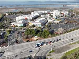Kompleks kantor pusat Meta di Menlo Park, California, dilihat dari udara