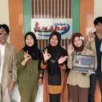 Tim mahasiswa UGM pengembang Ostosense bersama perawat luka di Griya Puspa Wound Care
