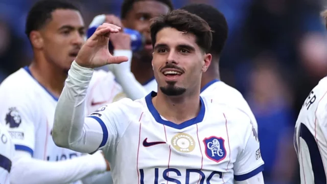 Chelsea Kalahkan Everton 2-0, Pedro Neto Cetak Dua Gol