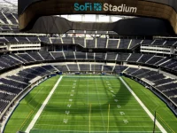Bagian dalam SoFi Stadium Inglewood, lokasi Super Bowl LXI 2027