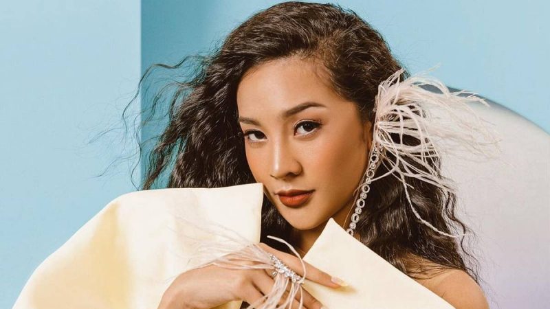 Berita selebriti dan gosip artis: Anya Geraldin blak-blakan naksir sepupu yang tampan. Ia adalah sosok pria pertama yang disukai.