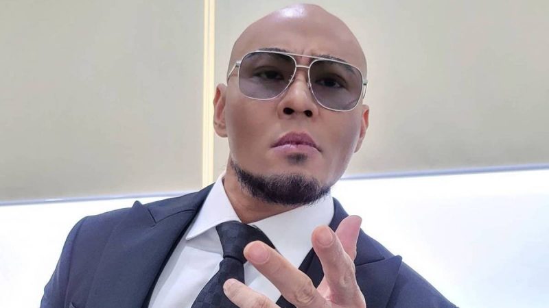 Berita selebriti dan gosip artis: Deddy Corbuzier beri tanggapan perkataan ustaz Yahya Waloni sebut semua Youtuber berlatar belakang kafir.