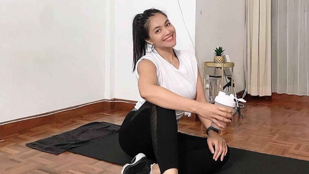 Berita selebriti dan gosip artis: finansial Denada