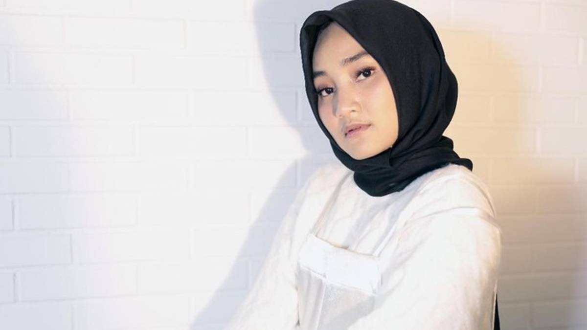 Kebiasaan Unik Fatin Shidqia Lubis Saat Manggung, Sering Lupa Lirik 2 Lampiran Gambar