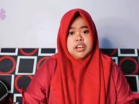 Berita selebriti dan gosip artis: Kekeyi menangis hebat karena selalu dihujat warganet, dapat banyak dukungan dari berbagai kalangan.