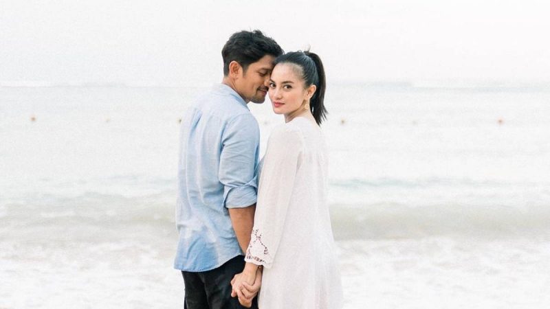 Berita selebriti dan gosip artis: Ririn Ekawati