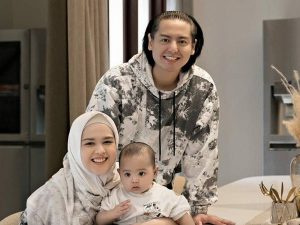 Berita selebriti dan gosip artis: Roger Danuarta