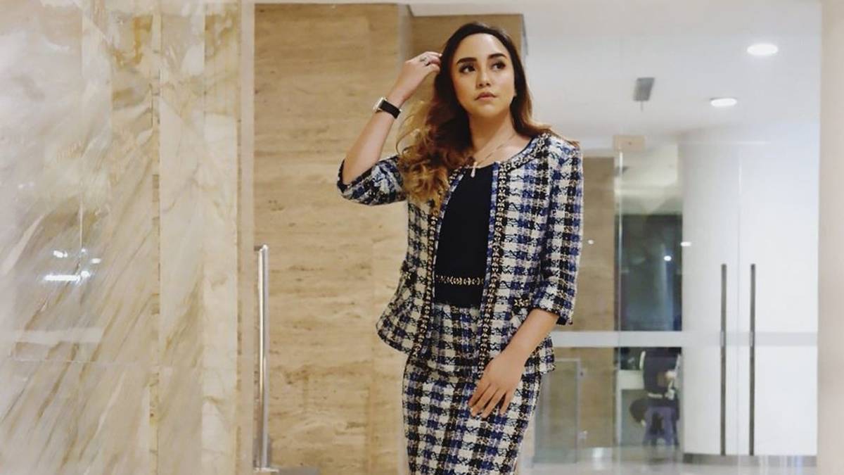 Deretan Artis yang Lepas Hijab Setelah Bercerai dari Sang Suami 7 Lampiran Gambar