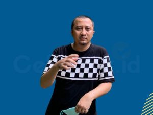 Berita selebriti dan gosip artis: Ustaz Yusuf Mansur dikatai sebagai ustaz matre oleh santrinya, begini jawaban bijaknya.