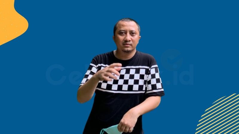 Berita selebriti dan gosip artis: Ustaz Yusuf Mansur dikatai sebagai ustaz matre oleh santrinya, begini jawaban bijaknya.