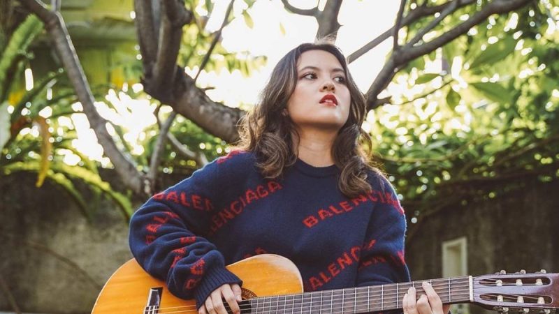 Berita selebriti dan gosip artis: Begini tipe pria idaman Marsha Aruan, yang pastinya bukan seorang pria playboy sih katanya.